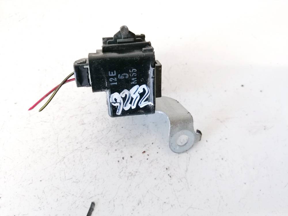 8665013010 Toyota Avensis 2004 Relejs