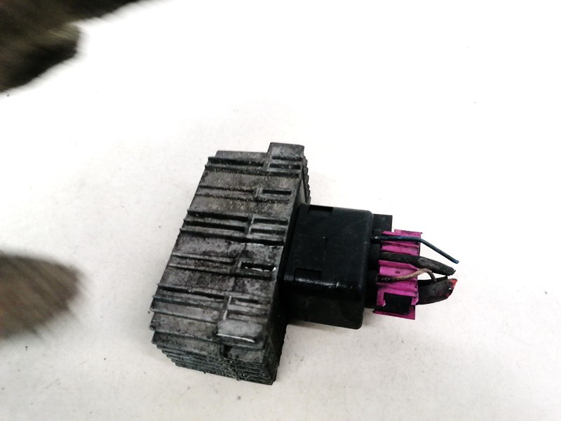 55354141 51299018A Glow plug relay Opel Astra 2004 1.7L 15EUR