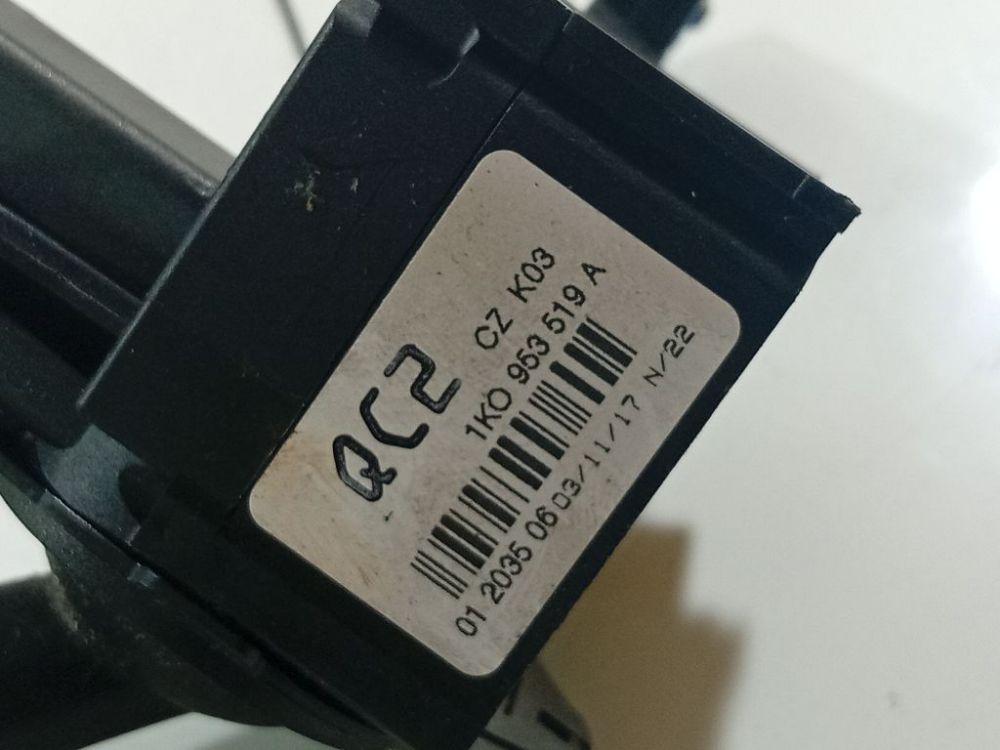 1K0953519A Volkswagen Golf 2003 Wiper ARM STEERING COLUMN SWITCH - Thumbnail 4