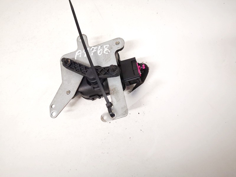 4B1820511D Audi A6 1998 Heater Vent Flap Control Actuator Motor - Thumbnail 3