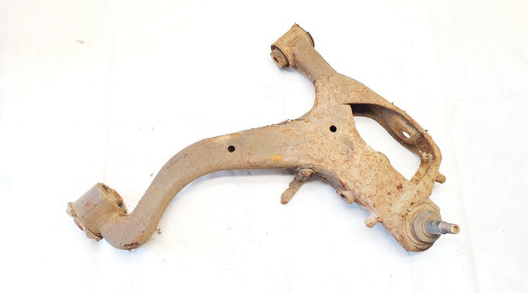 Land-Rover Discovery 2006 Control arm - FRONT LEFT