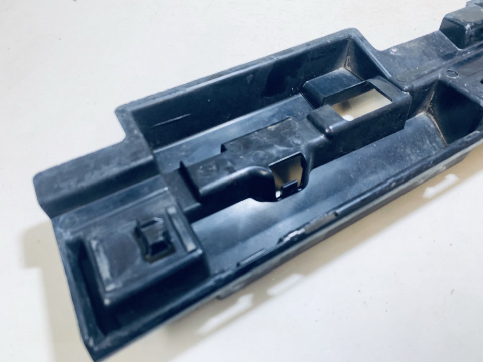 51777256918 BMW 3-Series 2013 Inner sill holder right - Thumbnail 3