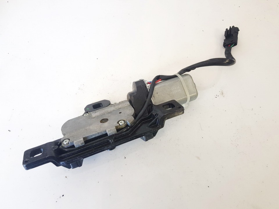 US712993102 BMW 5-Series 2008 Zamek tylnej klapy - TYLNE