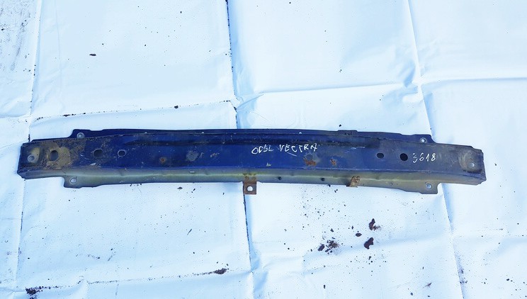 Opel Vectra 1996 Bumper reinforcement - FRONT