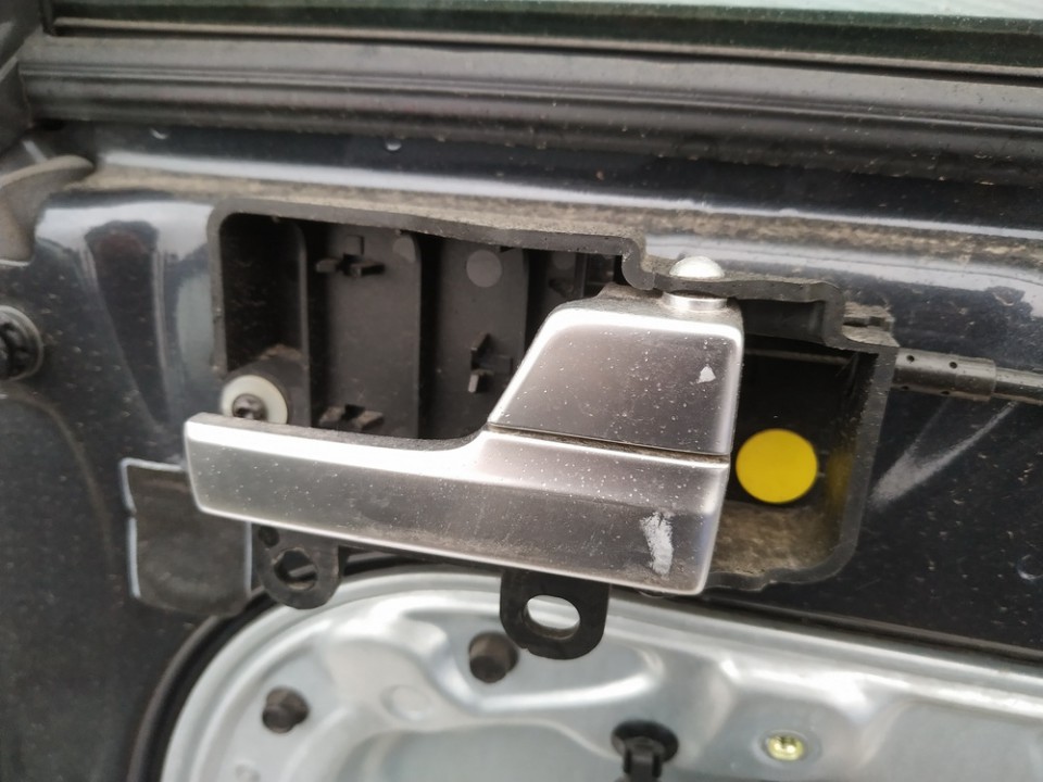 Ford Focus 2007 Manecilla interna puerta - TRASERA DERECHA - Thumbnail 3