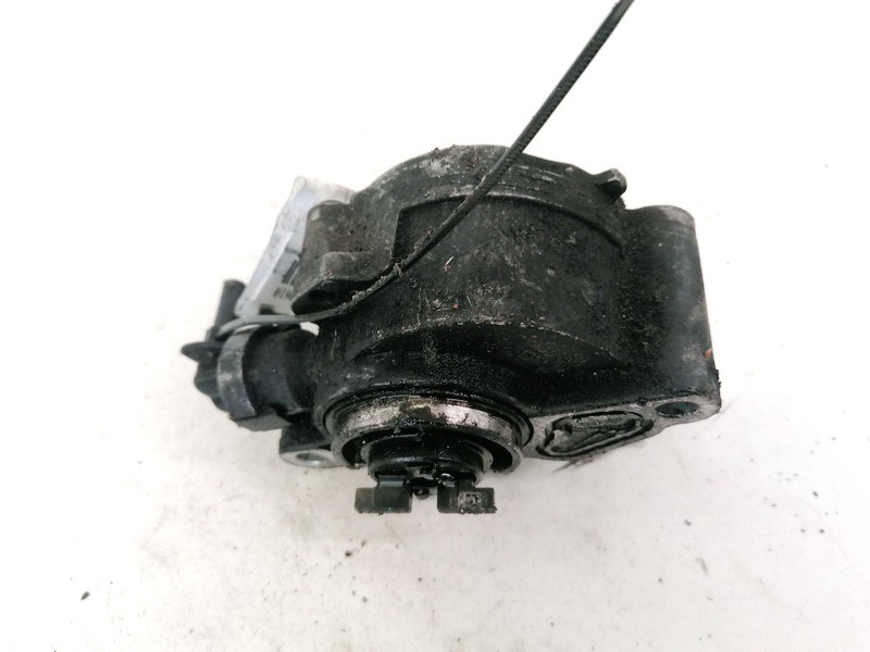 D1562B Ford Focus 2006 Brake Vacuum Pump