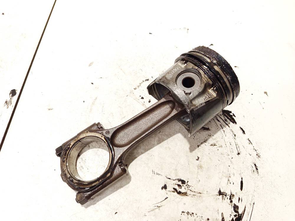 085190 Volvo V50 2006 Mäntä ja vauhtipyörä - Thumbnail 2