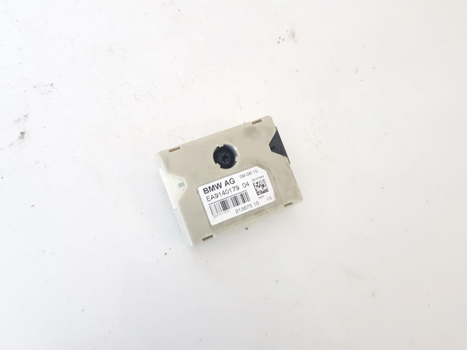 EA914017904 BMW 5-Series 2015 Antennenverstärker (Antennen Verstärker) - Thumbnail 2