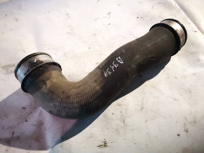 Volkswagen Passat 2006 Välijäähdyttimen letku