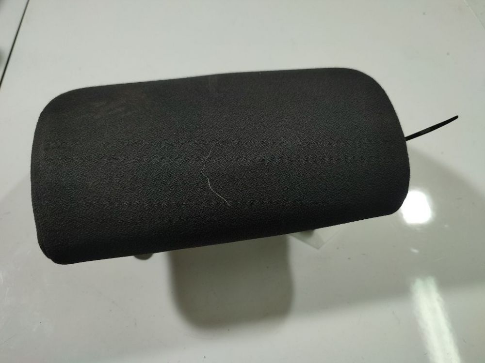 Volkswagen Passat 2006 Sedynes galvos atlosas (galvos atrama)