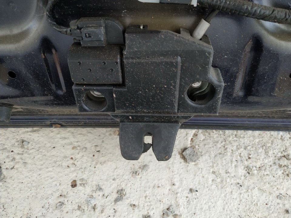 Volvo S40 1997 Galinio Dangcio spyna G. (kapoto)