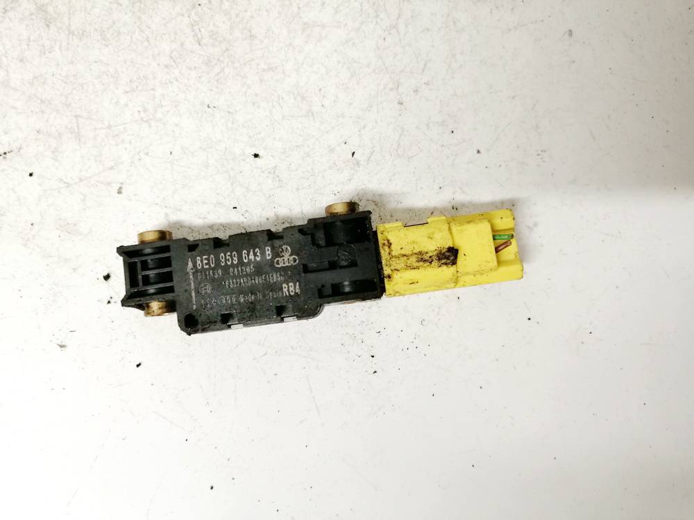 8E0959643B Audi A6 1999 Srs Airbag crash sensor