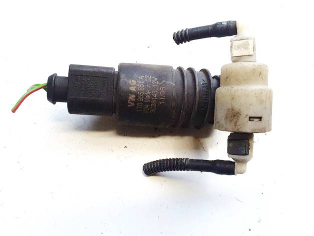 1T0955651A Skoda Octavia 2004 Windshield Windscreen Washer Pump