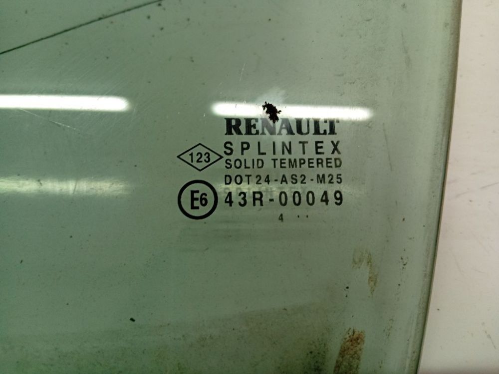 AS2 Renault Scenic 2005 Oven lasi - EDESSÄ VASEMMALLA - Thumbnail 4