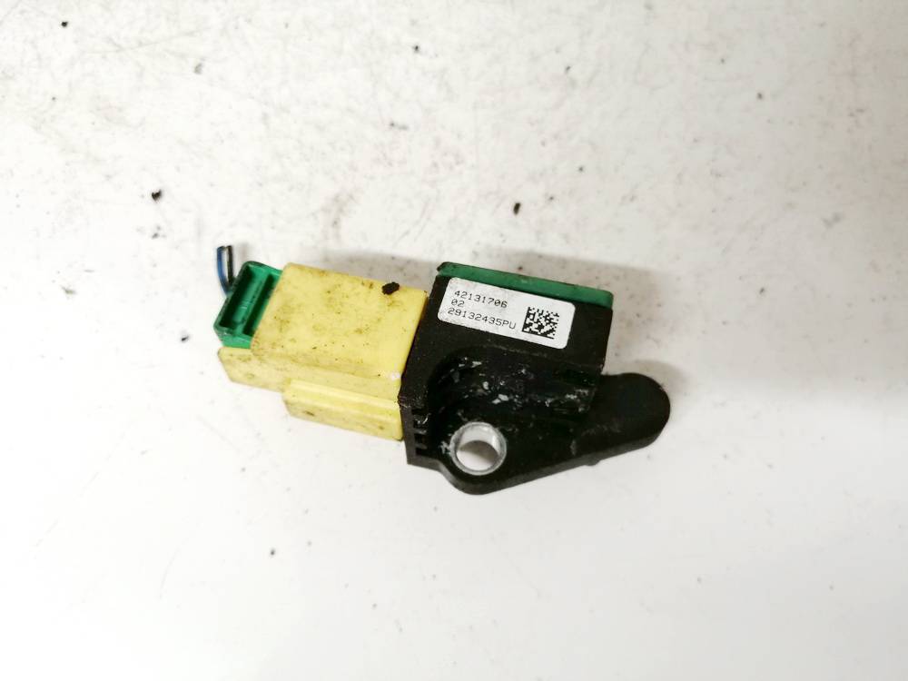 8K0973323S Volkswagen Passat 2007 Srs Airbag crash sensor - Thumbnail 3