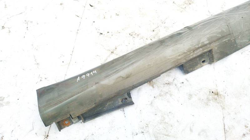 758510F020 Toyota Corolla Verso 2006 Right Sill Moulding