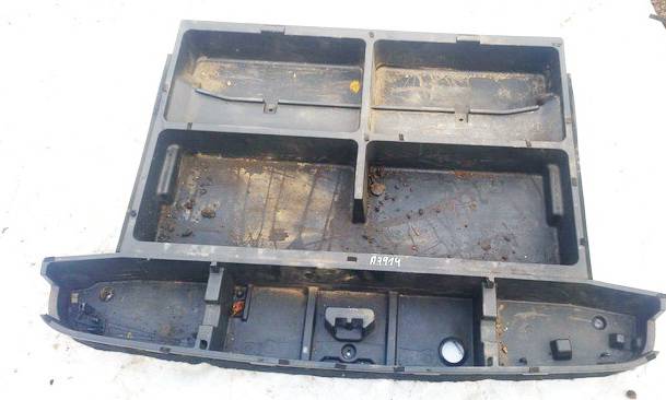 649910F010 Toyota Corolla Verso 2006 Boîte à Gants