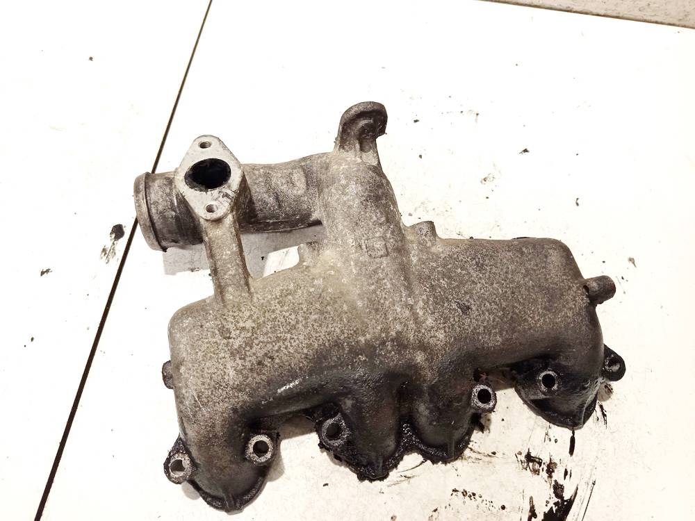 028129713K Audi A4 1996 Kolektor ssący