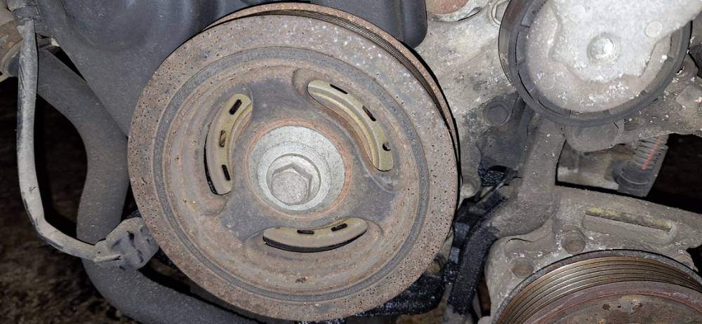 Citroen C4 2006 Alkuninio veleno dantratis (skyvas - skriemulys)