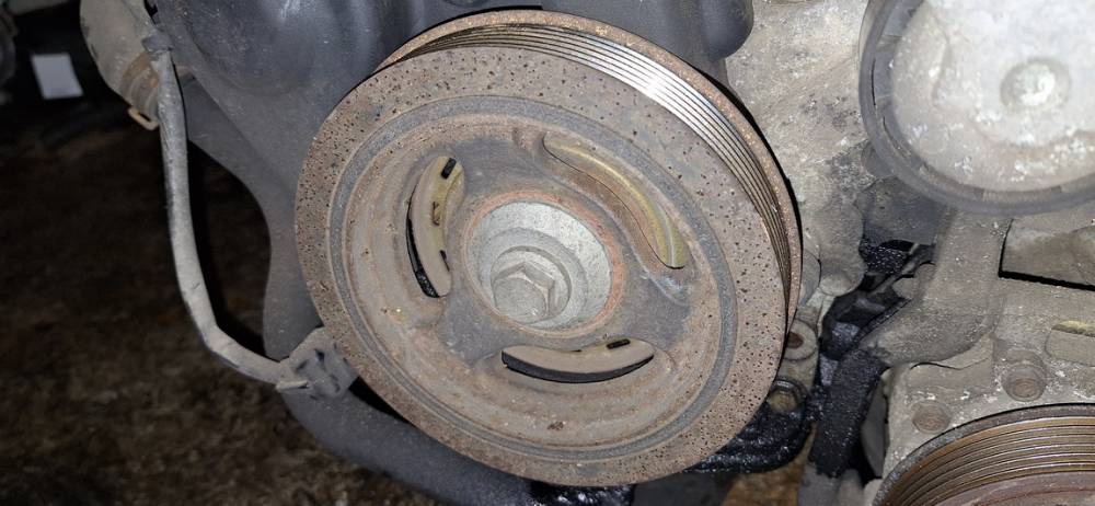 Citroen C4 2006 Alkuninio veleno dantratis (skyvas - skriemulys) - Thumbnail 3