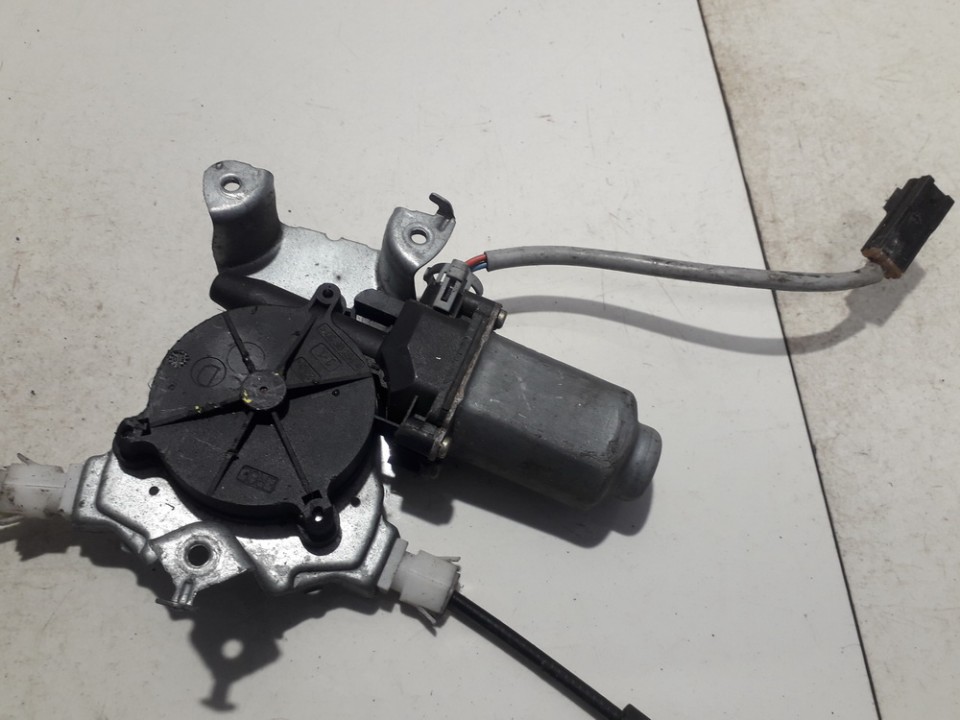 400600T7 Nissan Almera 2004 Моторчик стеклоподъемника - передний правый