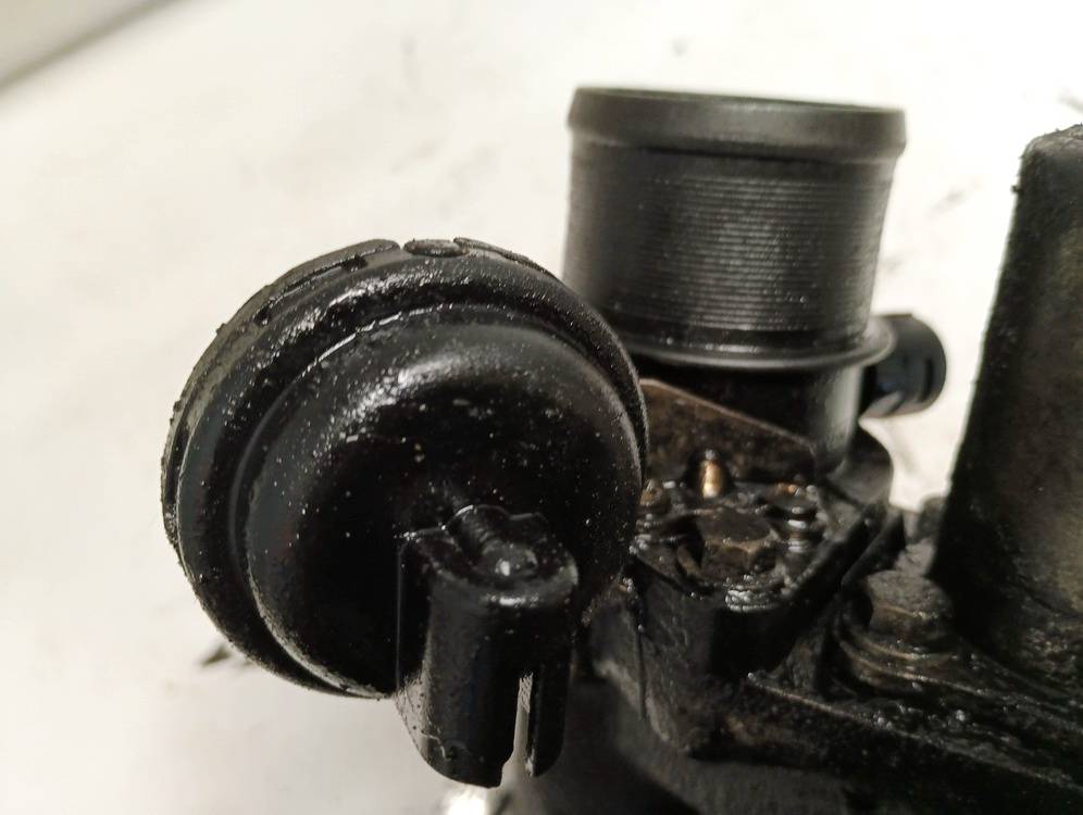 1123 Renault Laguna 2003 Suurella Virtaamalla Varustettu Kaasuläpän - Thumbnail 2