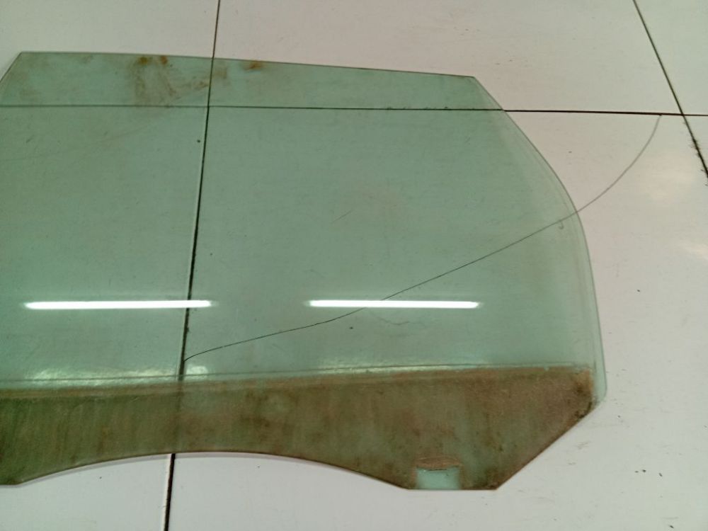 AS2 Ford Focus 2007 Oven lasi - TAKANA VASEMMALLA - Thumbnail 3