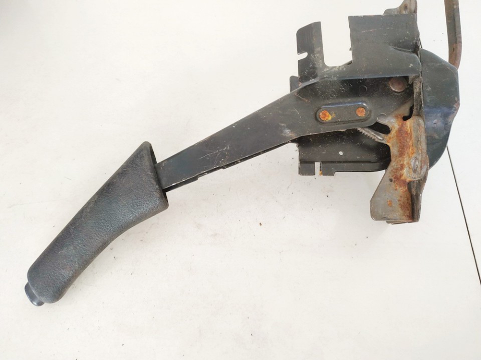7700824732 used Hand Brake Lever Renault Laguna 1995 10EUR EIS01389639