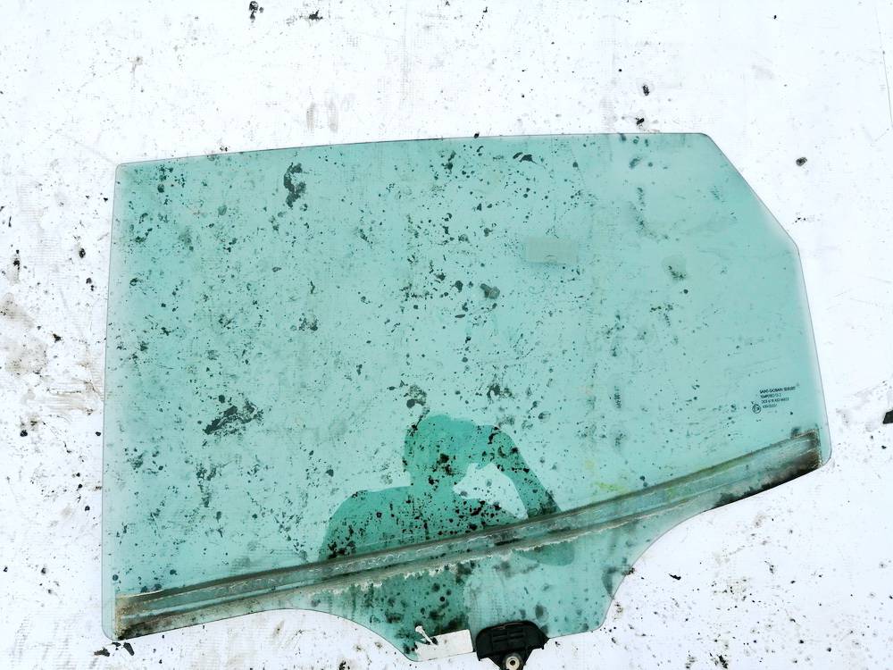 43R00351 Kia Venga 2011 Oven lasi - TAKANA VASEMMALLA