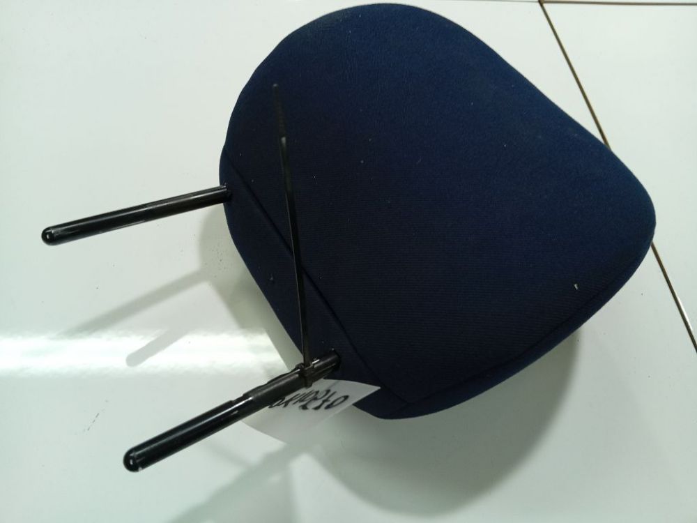 Peugeot Partner 2005 Seat headrest