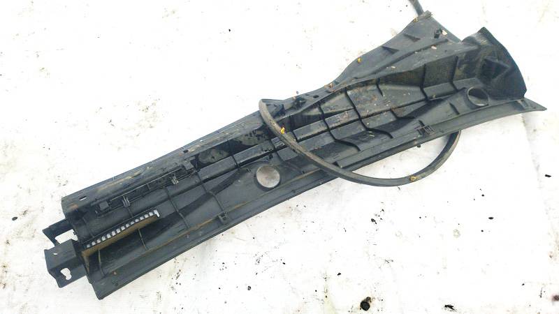 557820F010 Toyota Corolla Verso 2006 Abdeckung Windschutz Wasserkastenabdeckung - Thumbnail 2