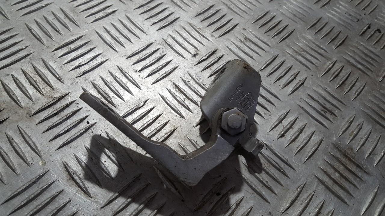 6M21-U22811-AB Ford Galaxy 2008 Priekiniu duru vyris P.