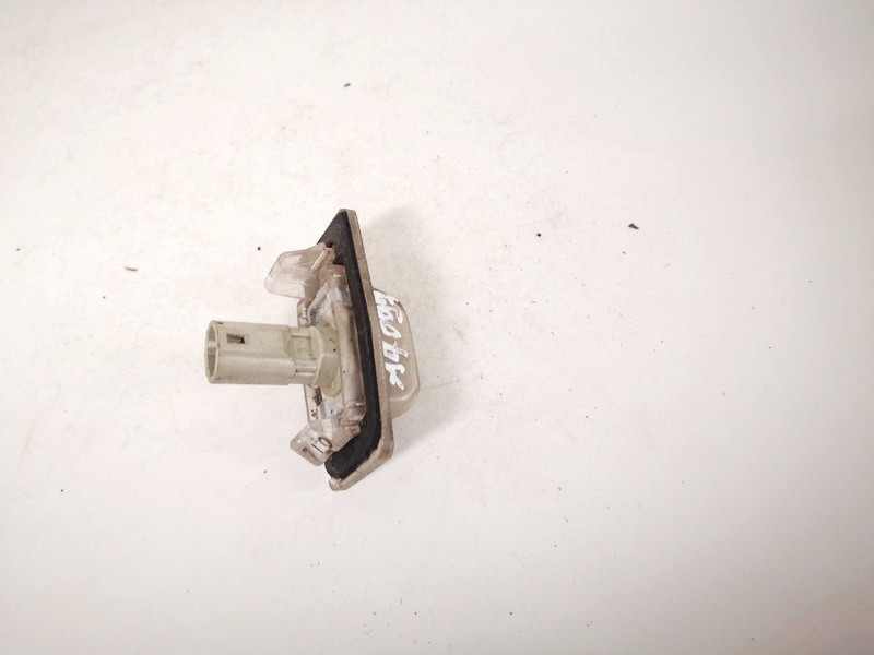 Mazda 323 1998 PILOTO MATRICULA, Lámpara-piloto de matrícula - Thumbnail 3