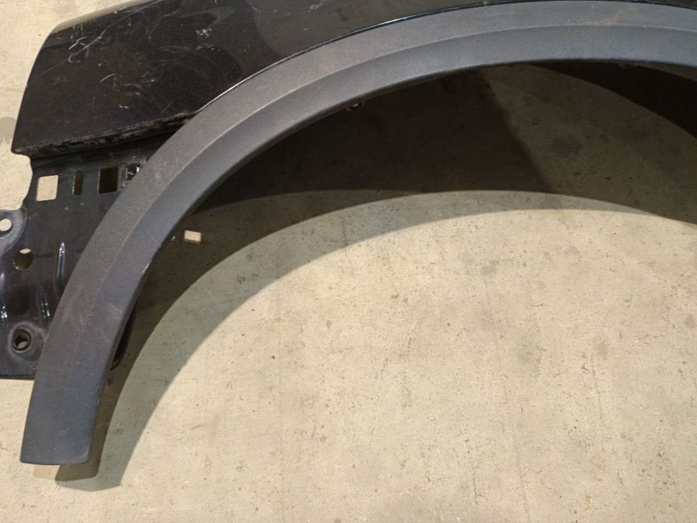 Volvo XC 90 2007 Wheel Arch (fender) Trim - FRONT LEFT - Thumbnail 2