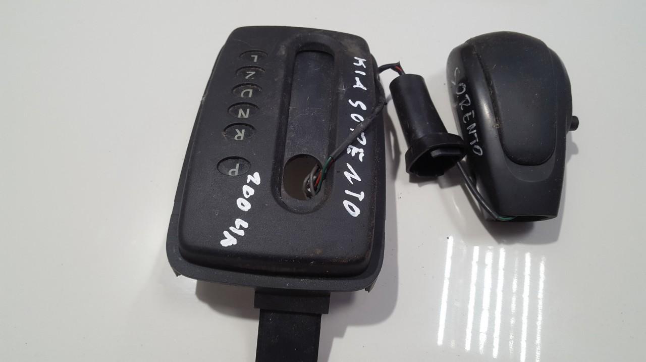 437503E100 Kia Sorento 2004 Begiu perjungimo rankena (svirties burbulas)