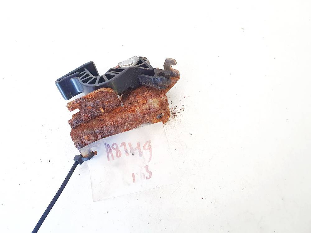 Mazda 626 1997 Interruptor de apertura del depósito de combustible - Thumbnail 3