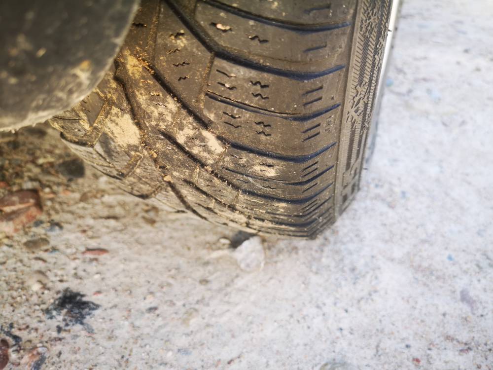 5X98 Alfa-Romeo 156 2003 Liettuan renkaiden komplekti R15 - Thumbnail 3