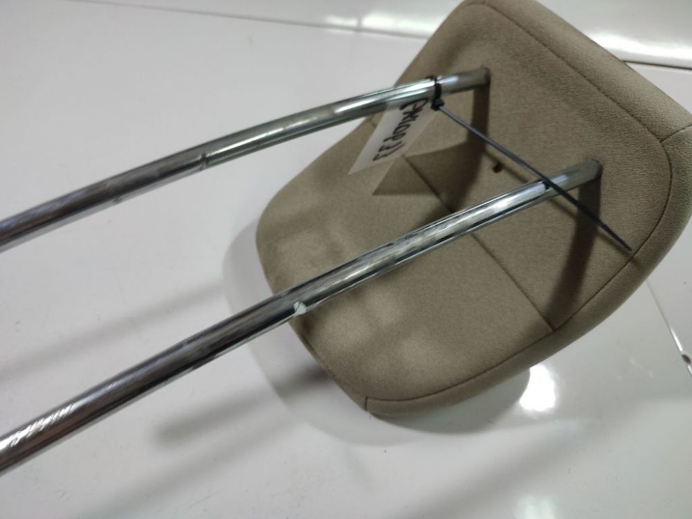 Ford Fiesta 2009 Kopfstütze - Thumbnail 4