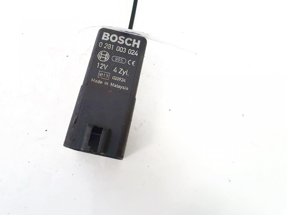 0281003024 used Glow plug relay Iveco Daily 2005 2.3L EIS01559662