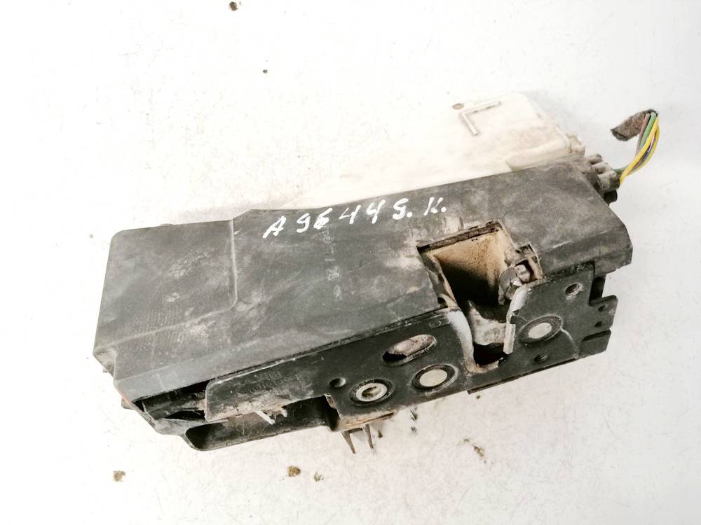 Volkswagen Sharan 2004 Durvju slēdzene - AIZMUGURE PA KREISI - Thumbnail 2