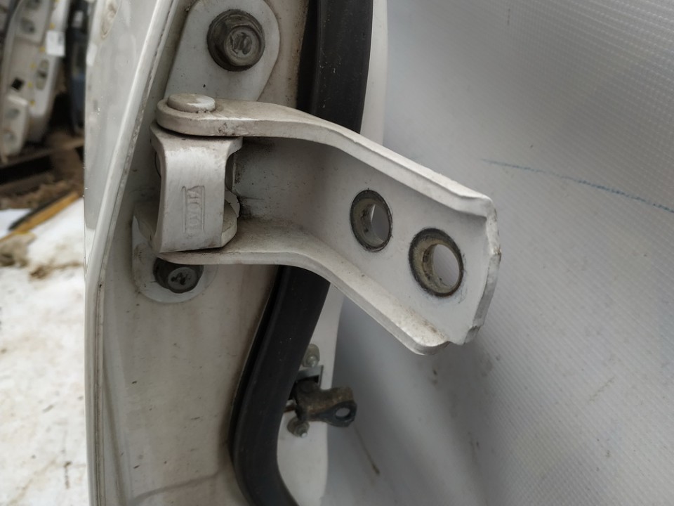 Toyota Corolla Verso 2005 Door Hinge - FRONT - Thumbnail 2