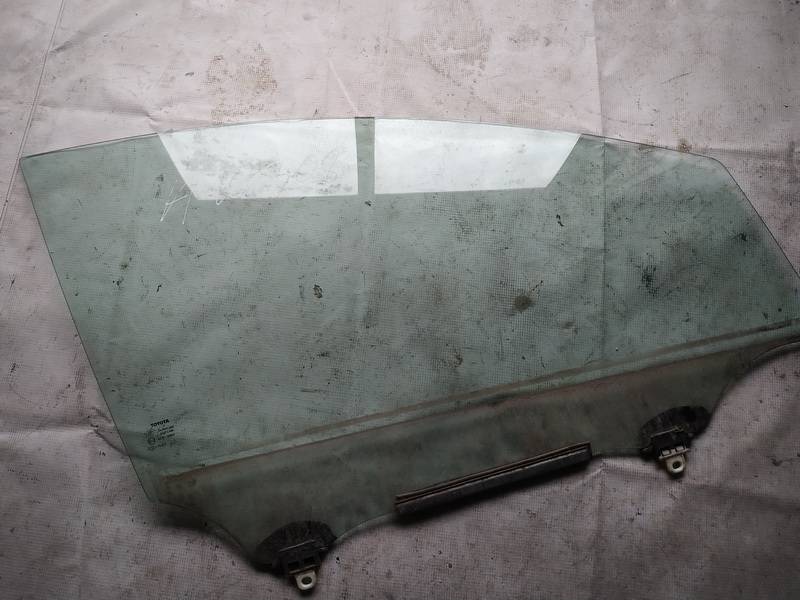 AS2 Toyota Corolla Verso 2007 Duru stiklas P.D.