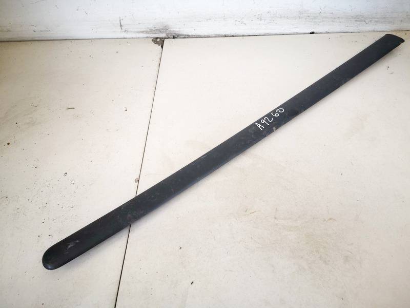 2K0853535E Volkswagen Caddy 2007 Zewnętrzna listwa drzwi - TYLNE LEWE