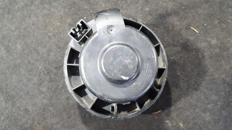 1736007104 Ford Focus 2007 Heater blower assy