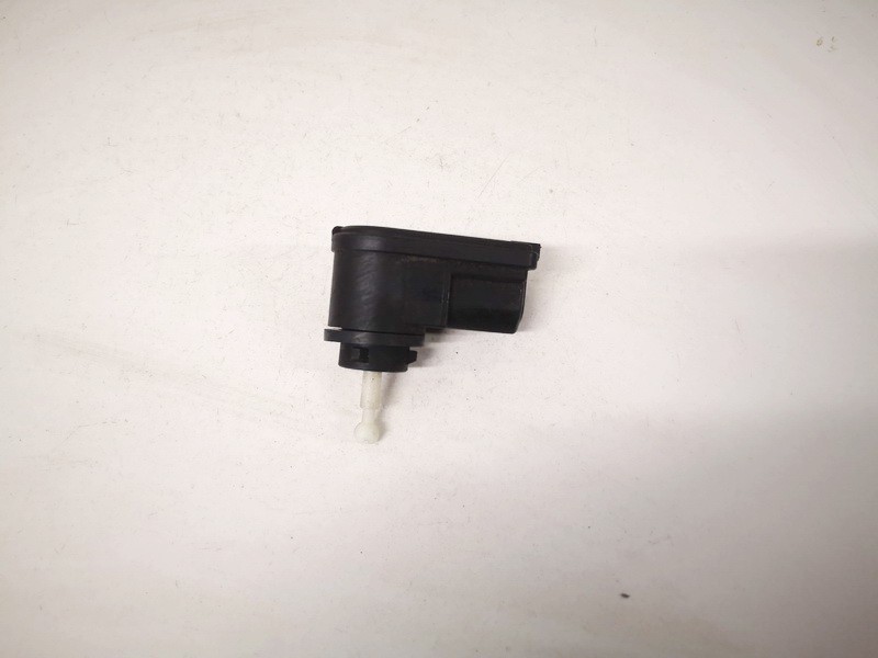 1J0941295B Volkswagen Golf 1999 Headlighth Levell Range Adjustment Motor