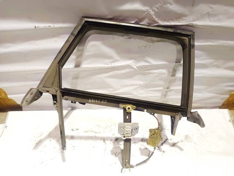 4F0839462 Audi A6 2005 Durvju loga pacēlājs - AIZMUGURE PA LABI