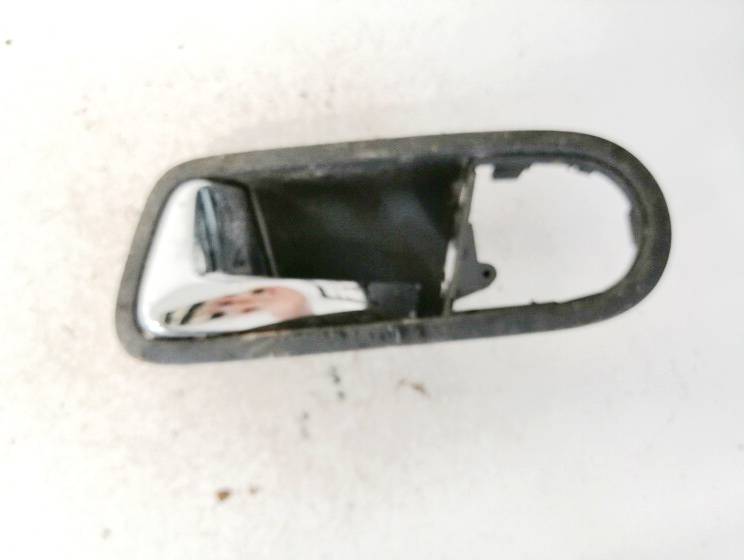 7M3837113B Volkswagen Sharan 2004 Iekšējais atvēršanas rokturītis - PRIEKŠA PA KREISI