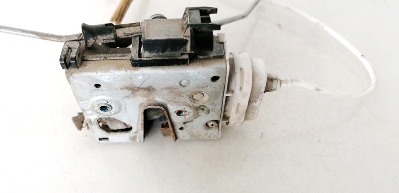 8D1837015E Audi A4 1996 Duru spyna P.K. - Thumbnail 2