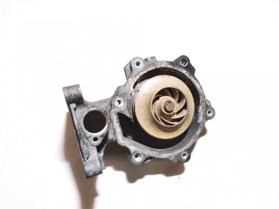 007090512406 Ford Mondeo 2006 Water pump