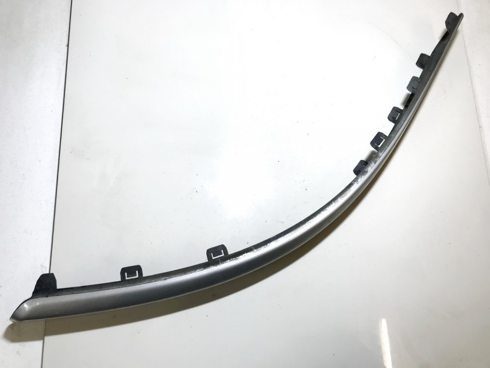 08693169 used Bumper Trim Strip Corner Front Left Volvo V70 2006